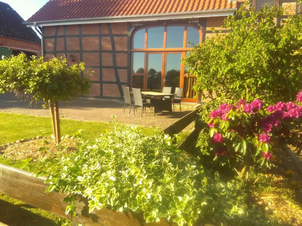 Ferienwohnung Sueltemeier 1 Trebel Bagian luar foto